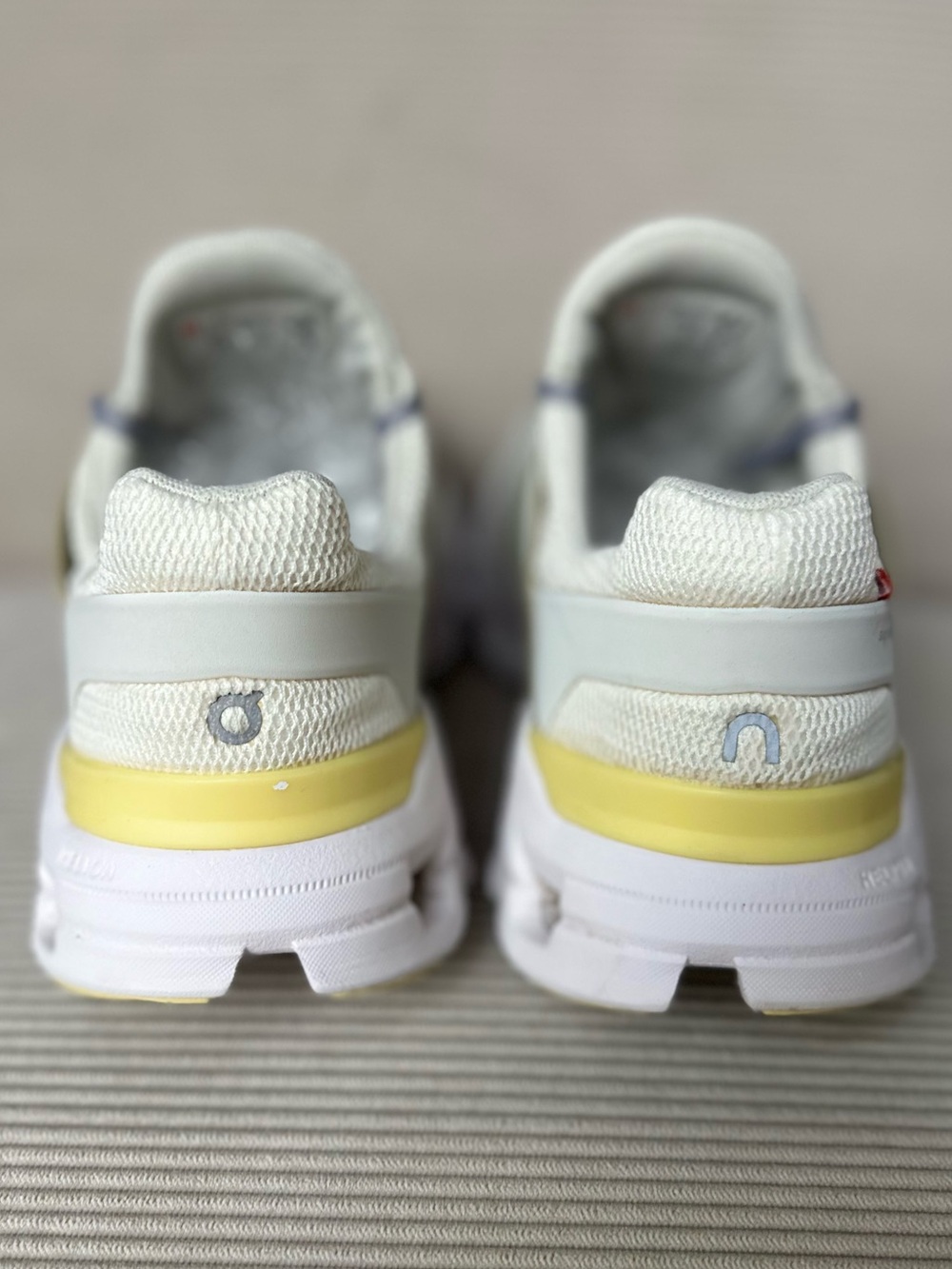 On Running Cloudswift 2.0 women's running sneakers “White/Limelight" size 8.5 - Picture 8 of 10